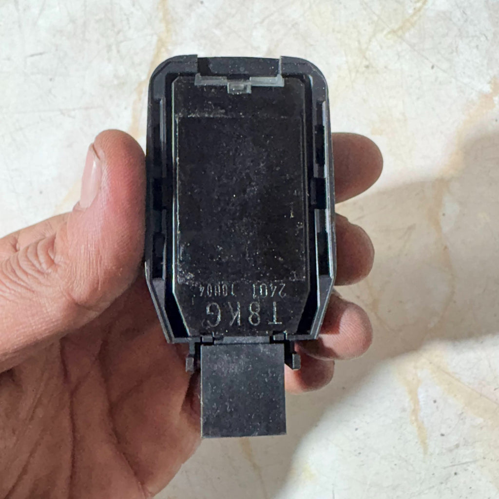 FOR 2018 HONDA HRV FRONT RAIN SENSOR