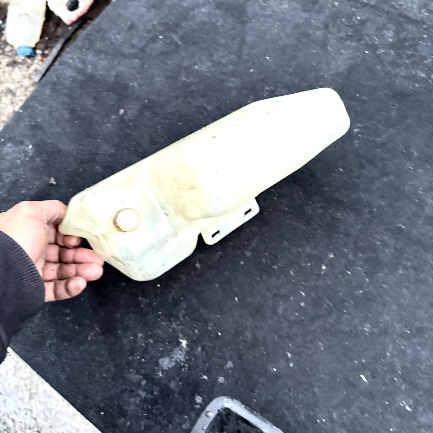 Mercedes C-Class W202 CLK W208 Coolant Expansion Tank 2025000049 1993-2002
