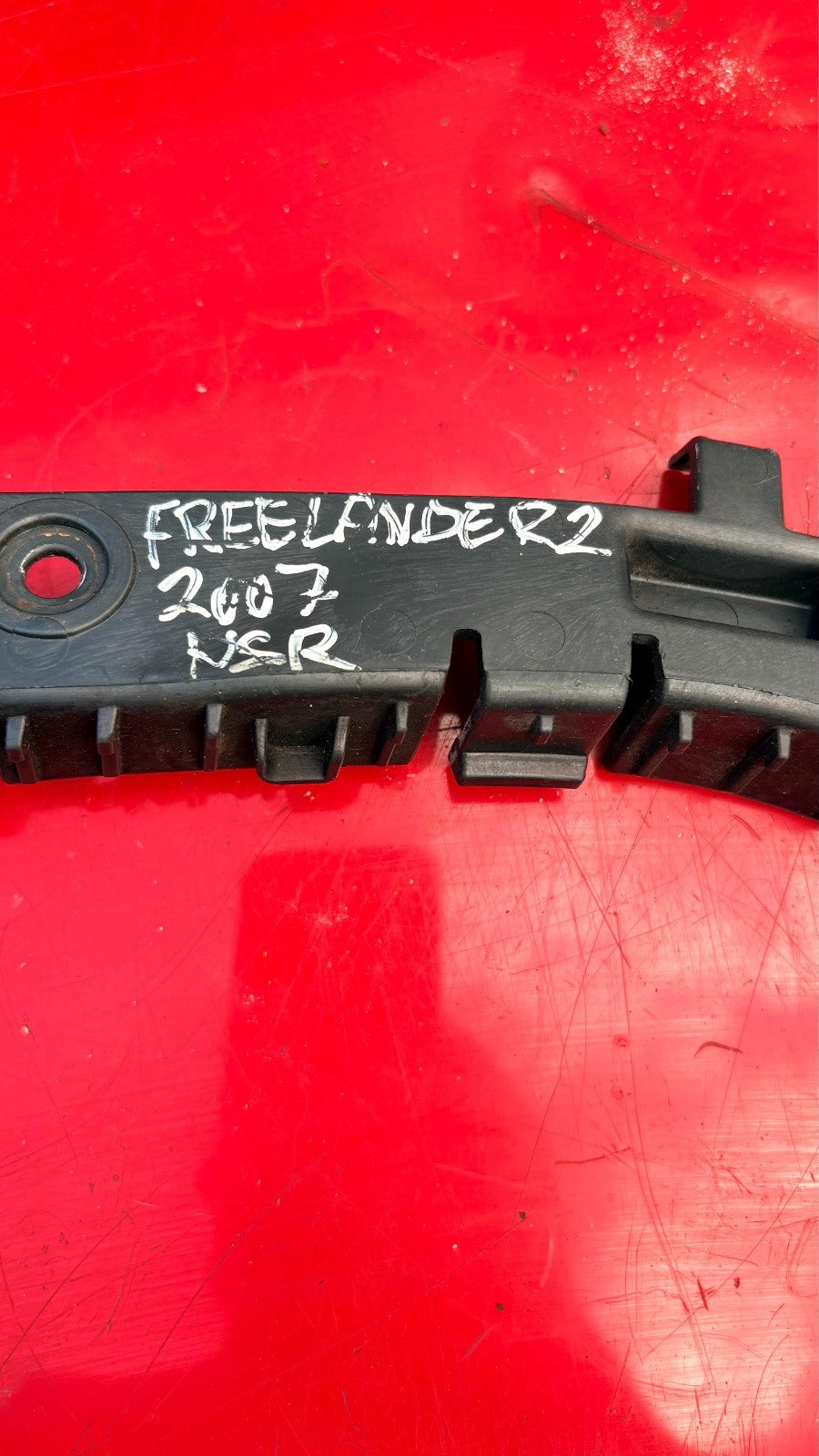 LAND ROVER FREELANDER 2 2007 Rear Left Bumper Bracket 6H52-17A882-A