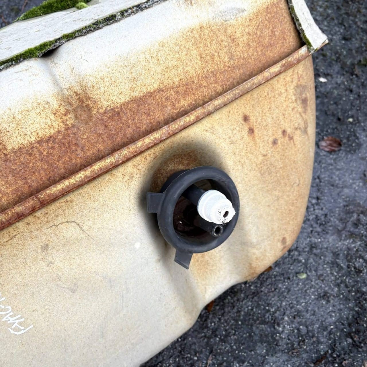 Mercedes‑Benz S‑Class W220/V220 • S 320 CDI Diesel • Fuel Tank
