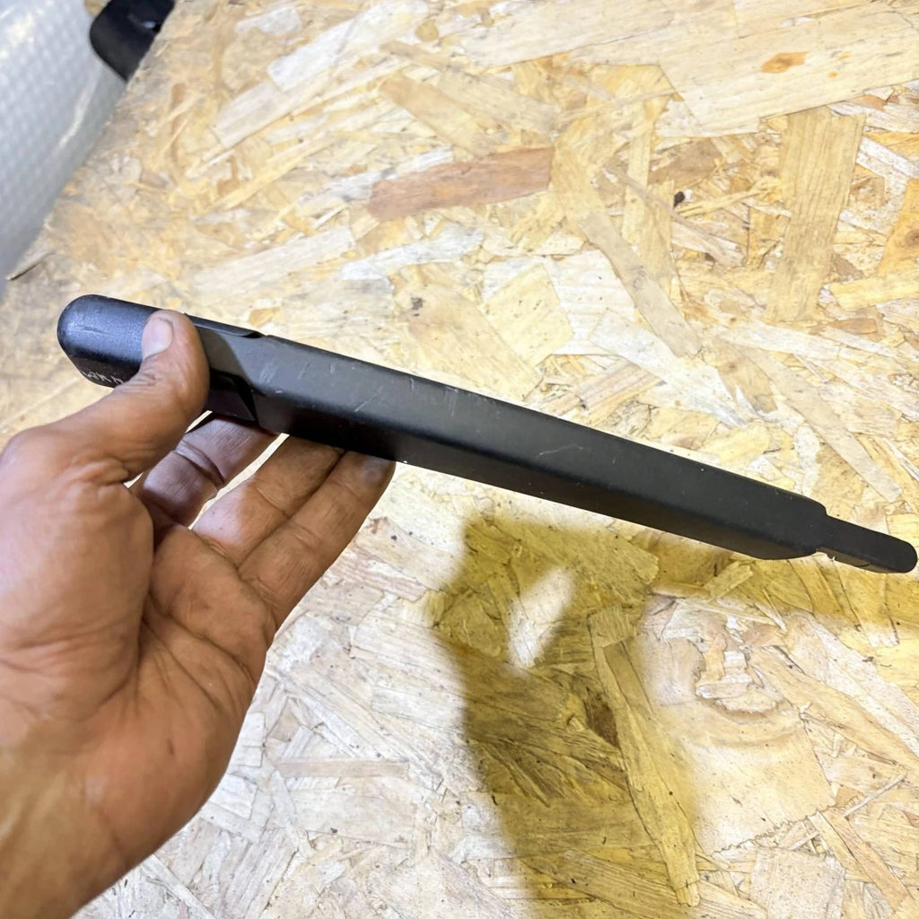 Renault Twingo 2011 Rear Wiper Arm Part