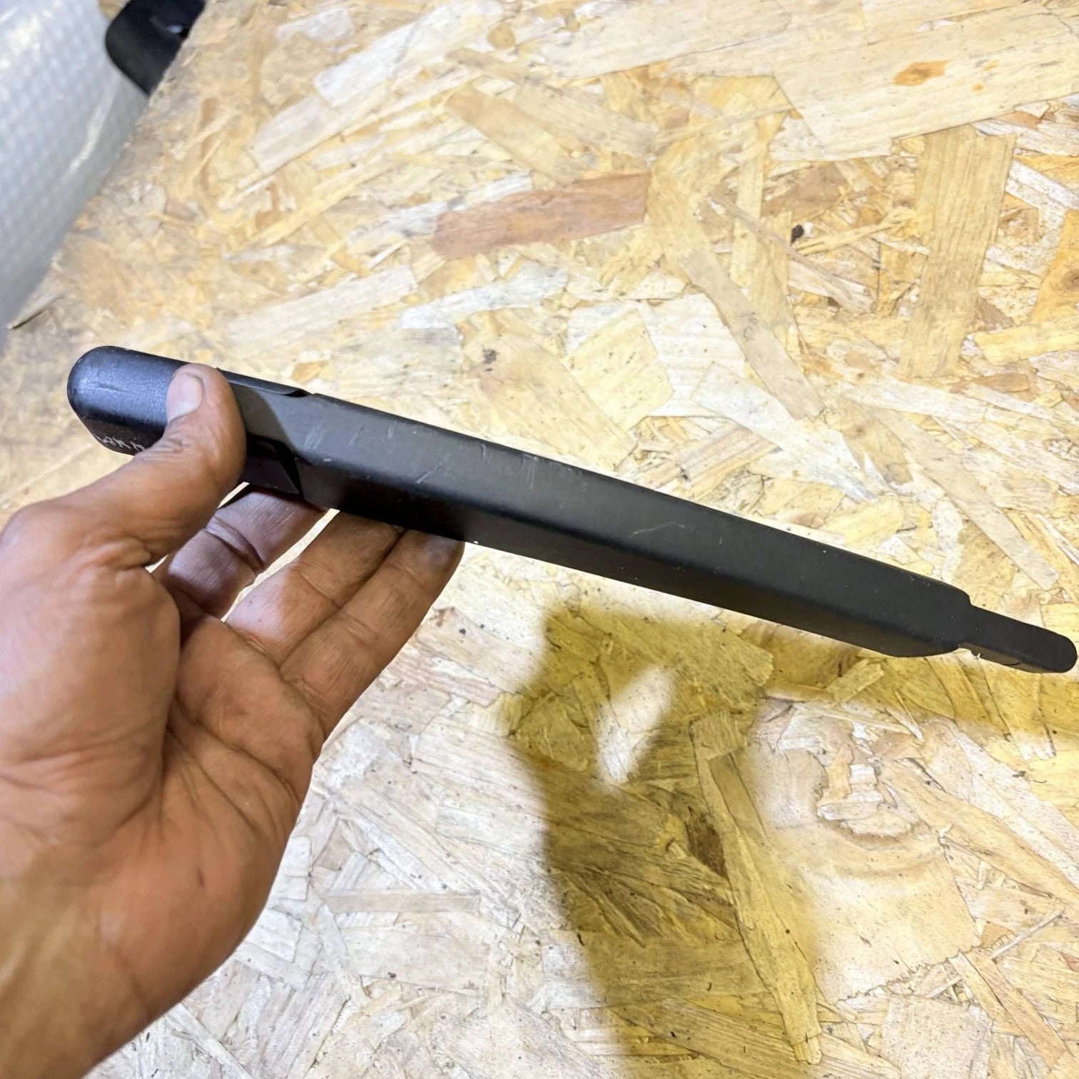 Renault Twingo 2011 Rear Wiper Arm Part