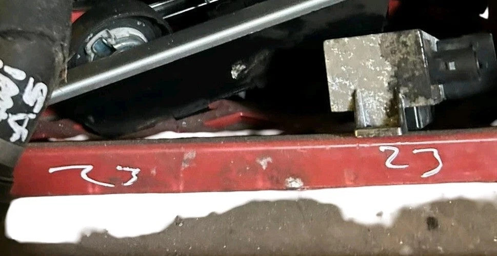 HYUNDAI TUCSON MK3 INTERIOR WING TRIM FRONT LEFT PASSENGER SIDE 2020 87650-D7000