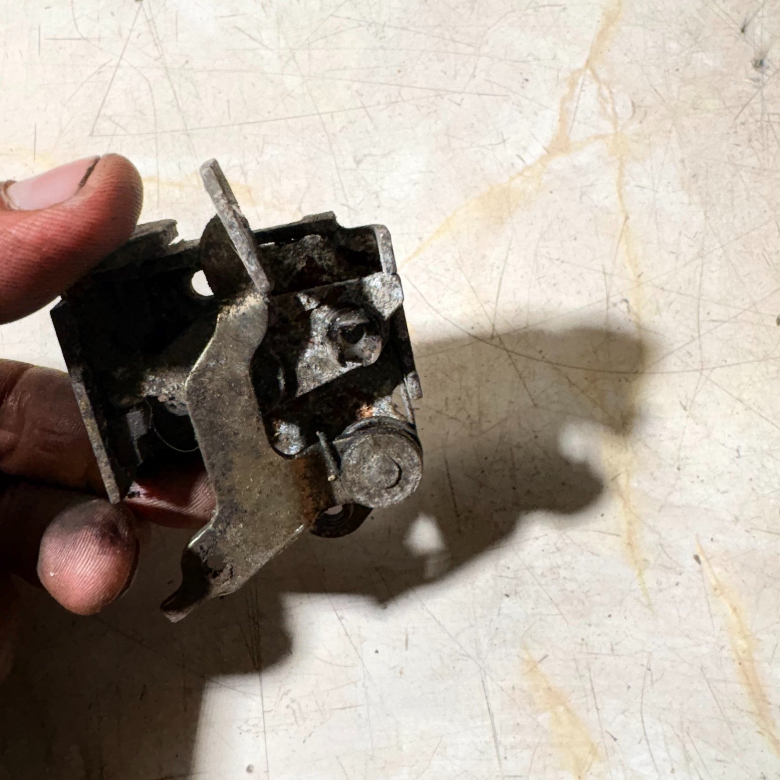 Mercedes Atego Hood Lock Mechanism 9737200235