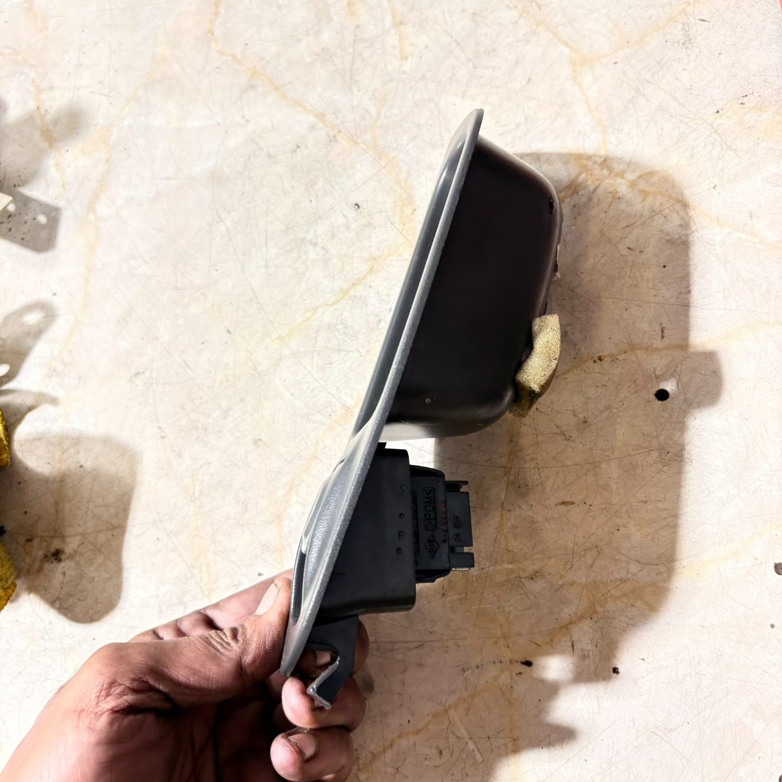RENAULT SCENIC MK1 WINDOW SWITCH 7700431172
