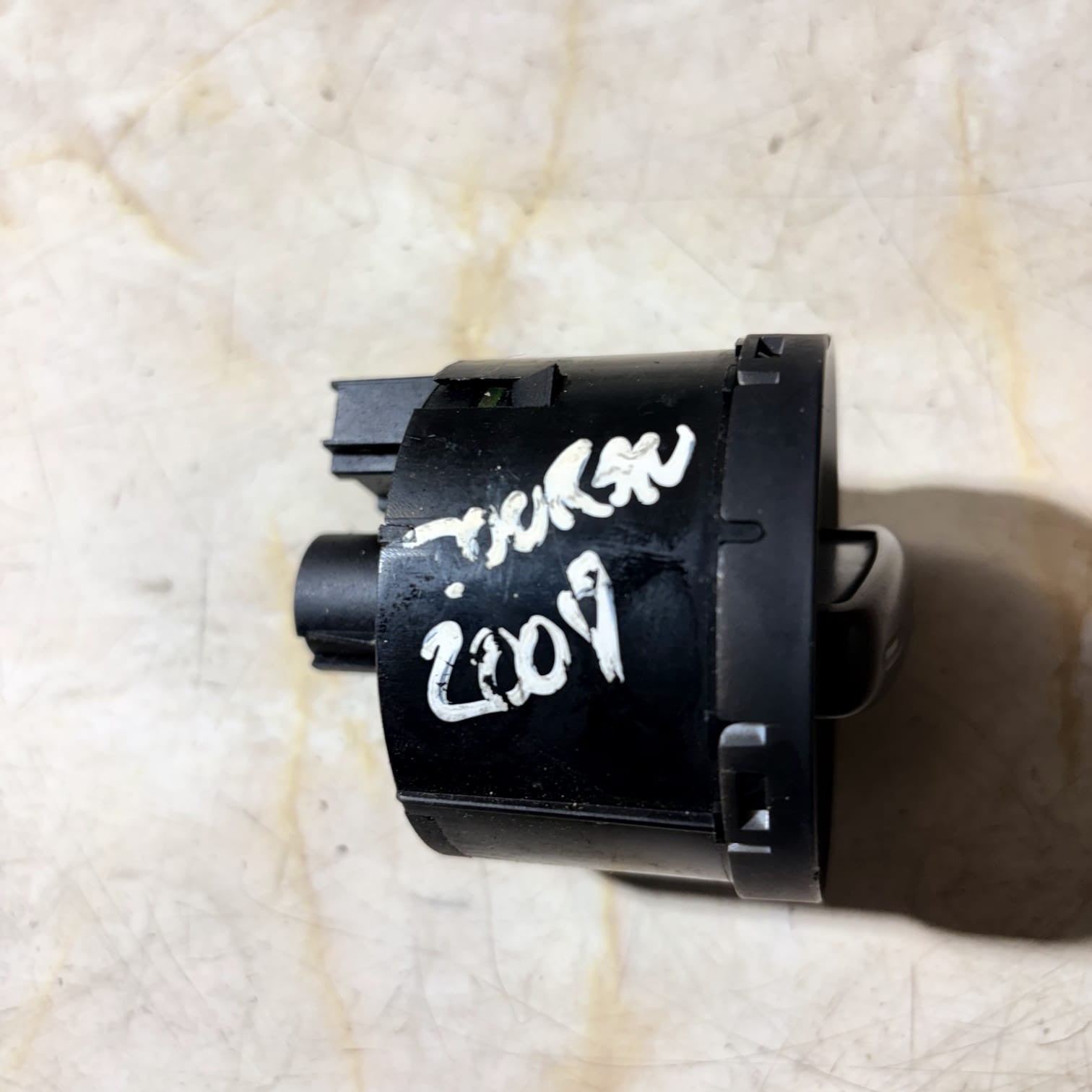 VW TOURAN 2008 MPV 1.9 HEADLIGHT SWITCH 1T0941431T