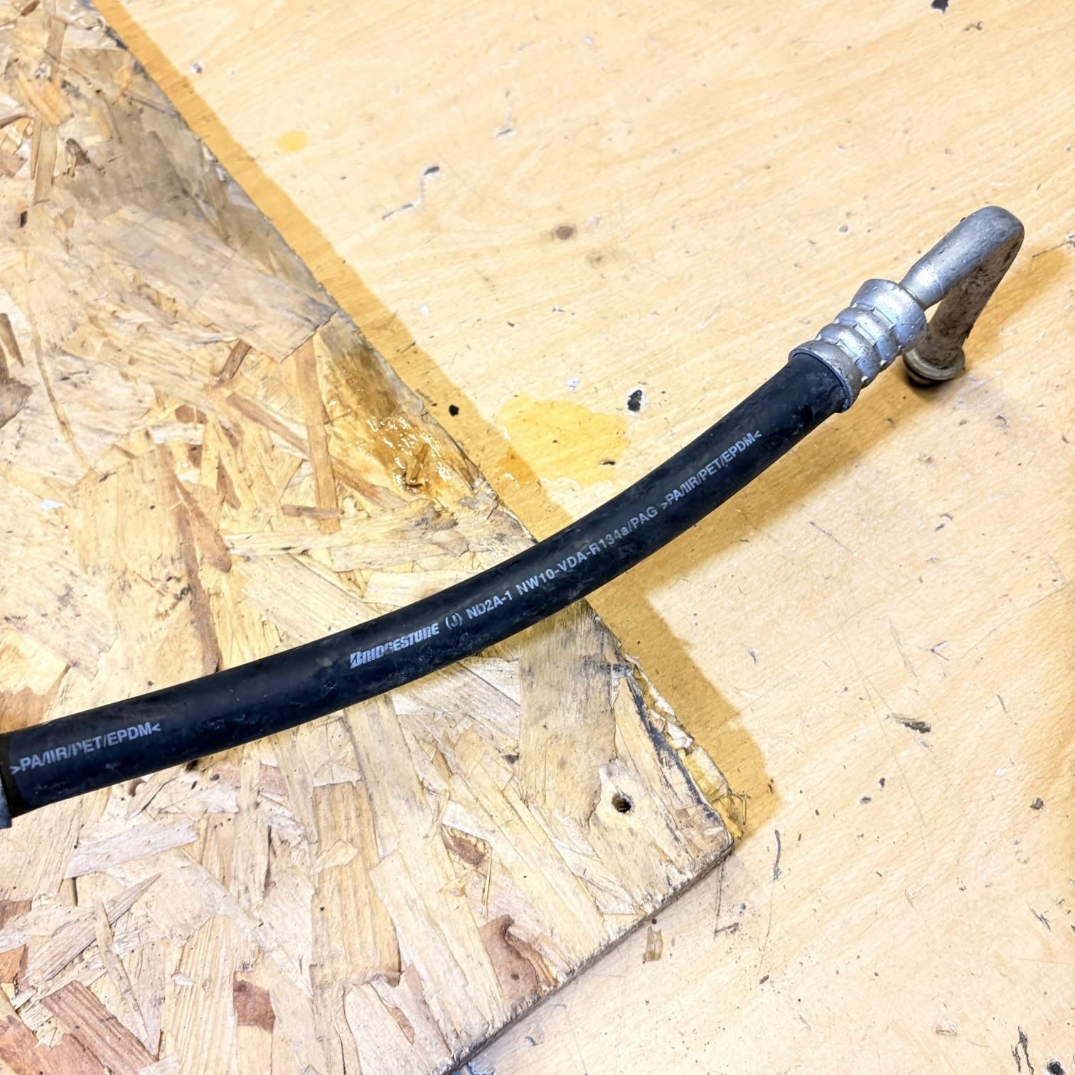 FIAT 500 LOUNGE 1.2 PET 5DR AIR CON PIPE HOSE 51871846