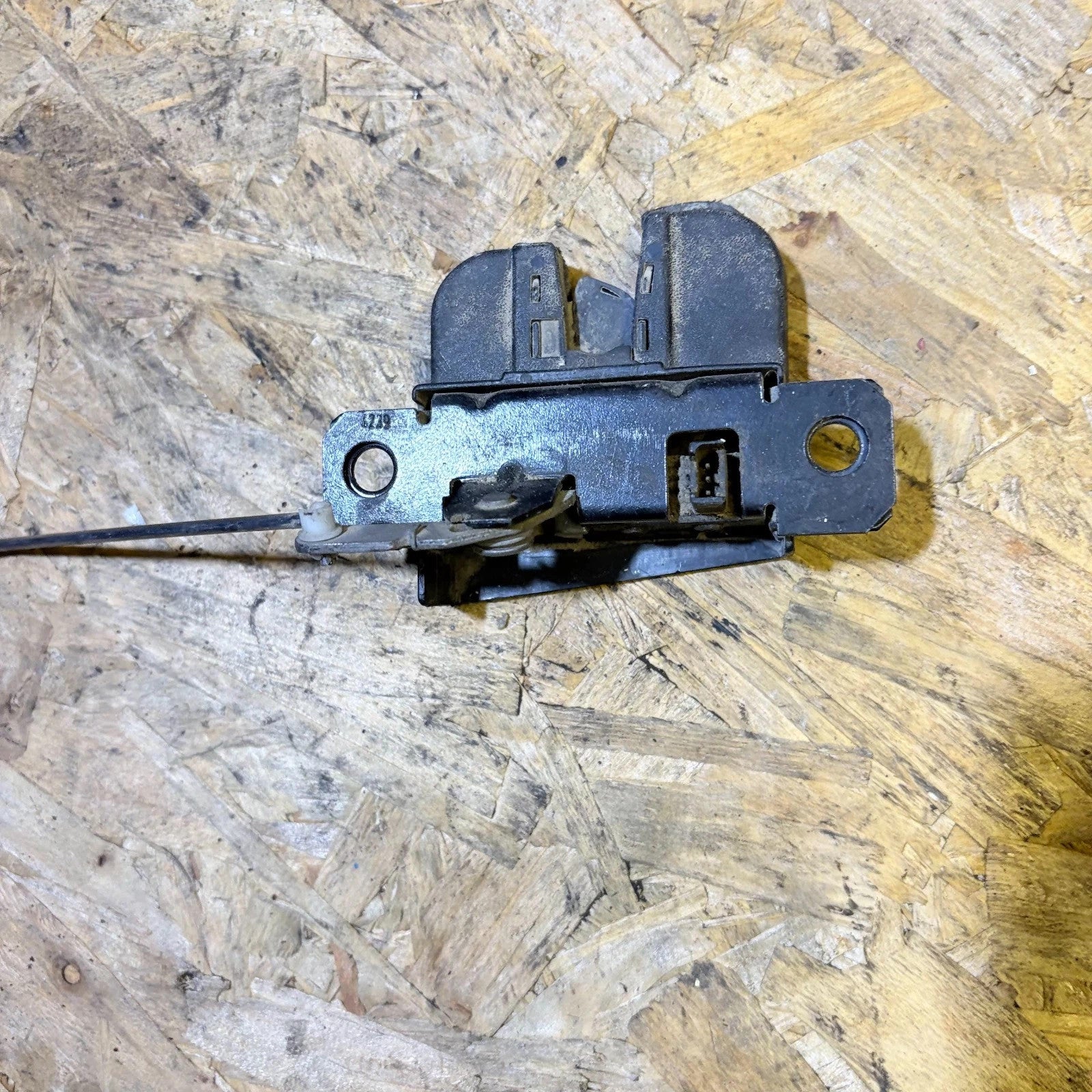 Kia Rio Mk2 JB 2005-2011 Boot Tailgate Central Lock Actuator Motor Solenoid