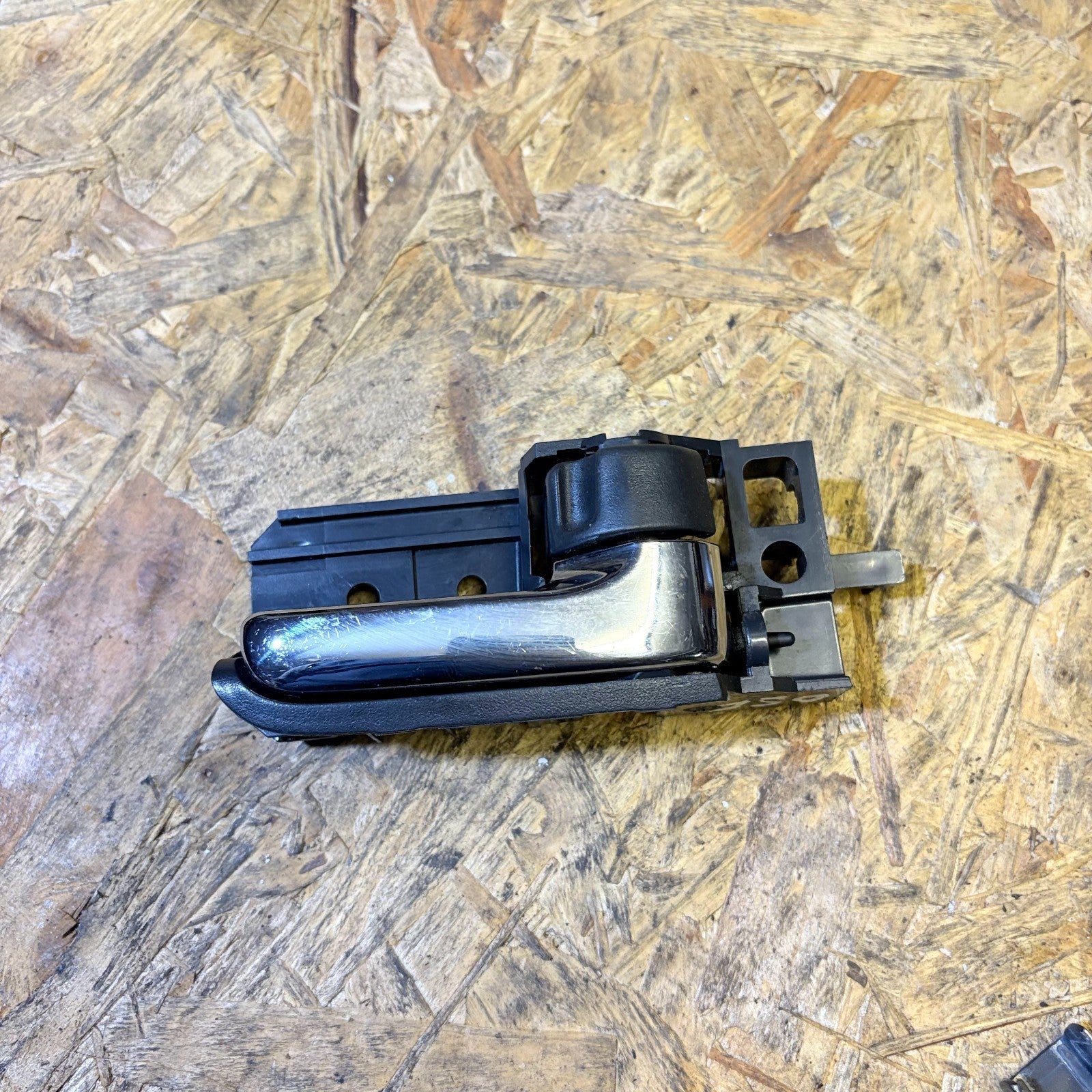 Toyota Corolla E14 E15 Front Right Interior Door Handle Saloon 2008-2014 Used
