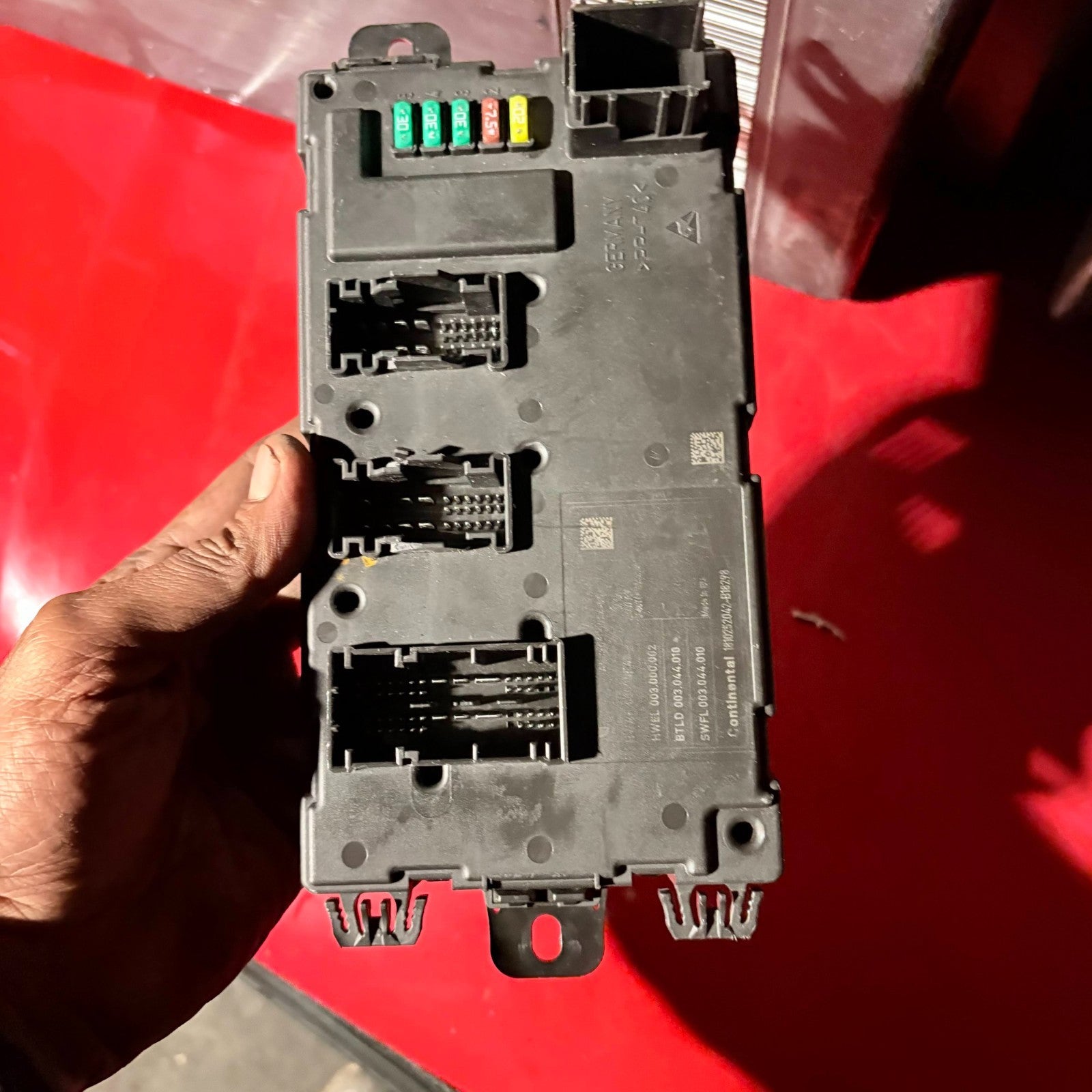 BMW 2018 Rem Fuse Box Module