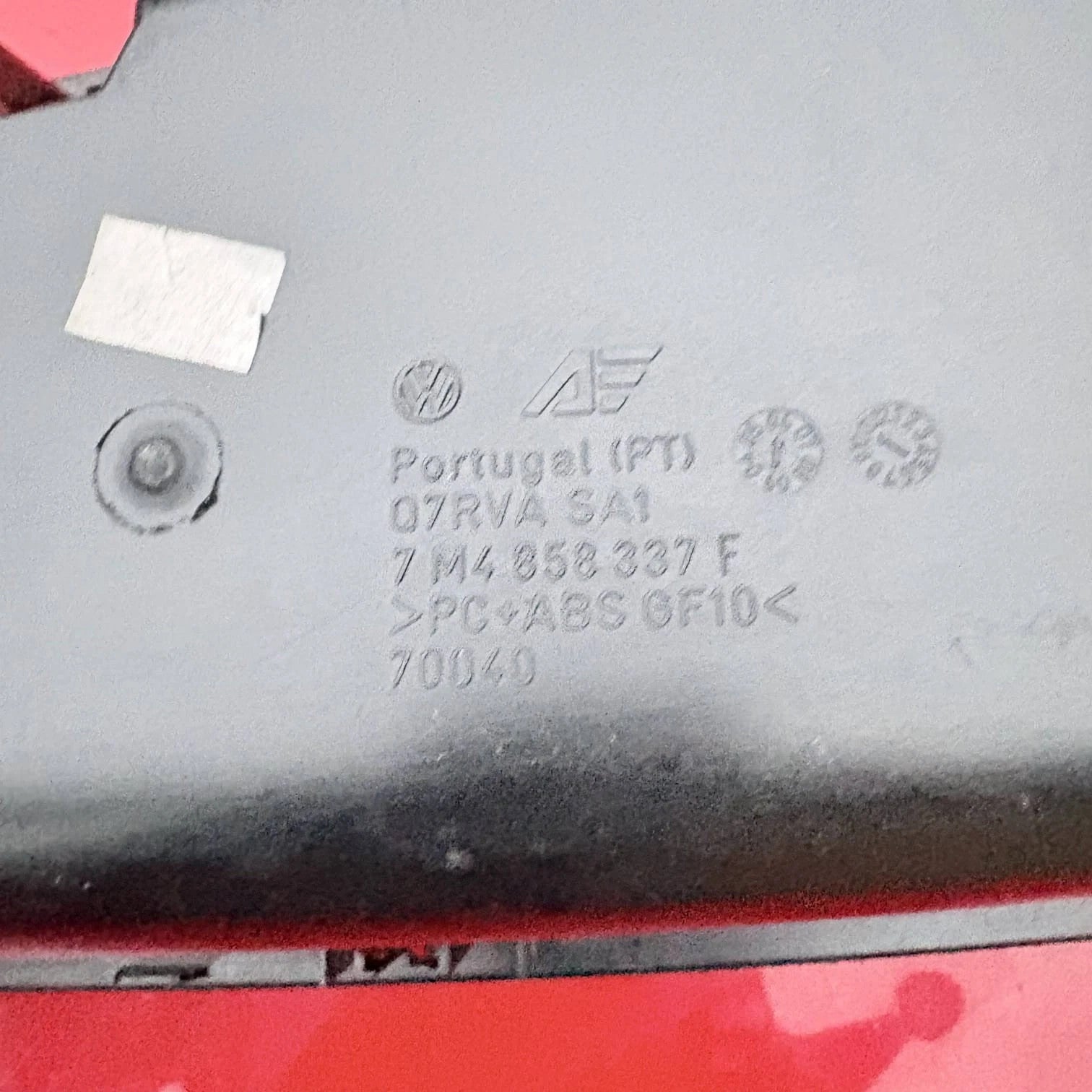 VW Sharan 7M 2001-2010 / SEAT Alhambra 7V 2003-2010 Dash Storage Box 7M4858337F