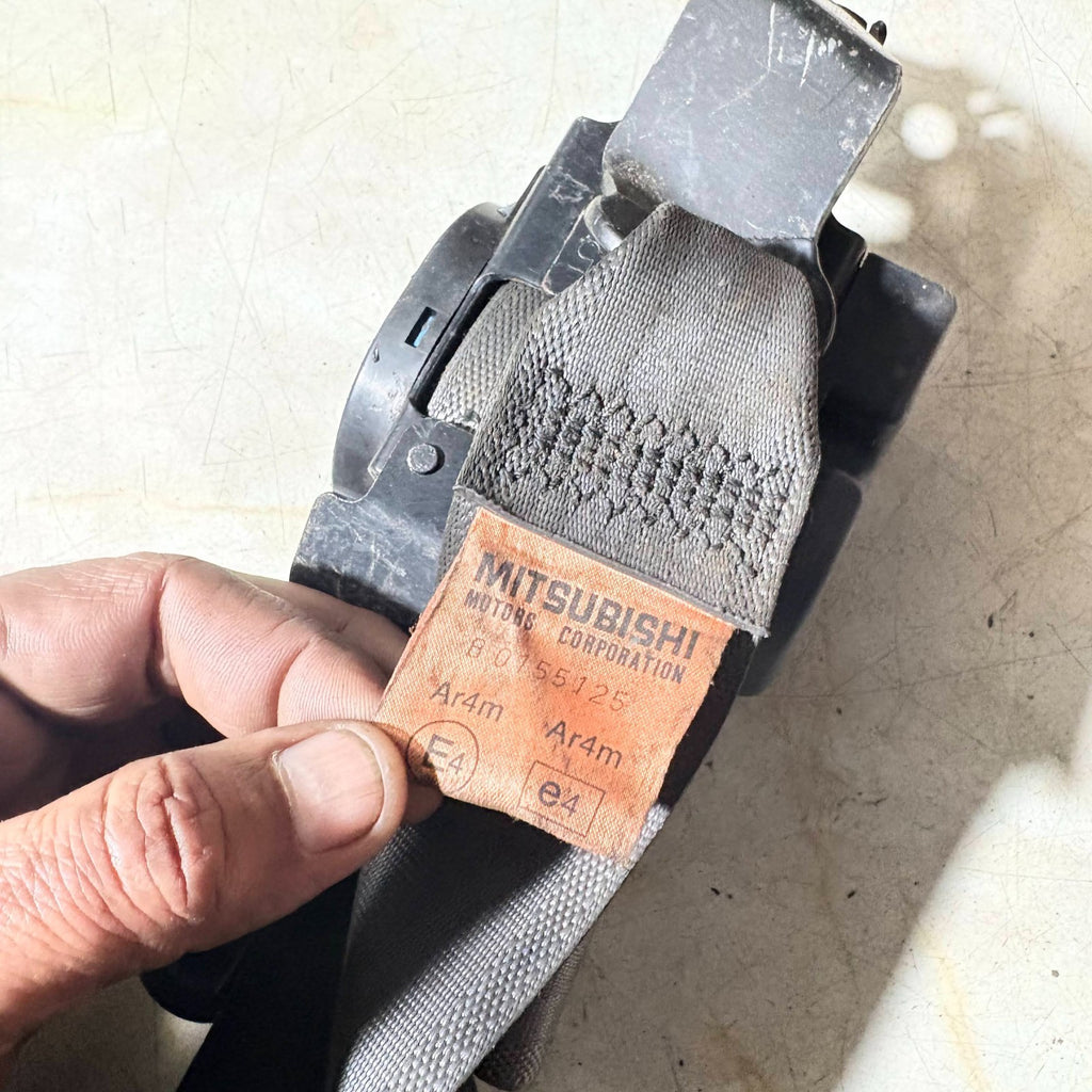 Seat belt for Mitsubishi 0420007