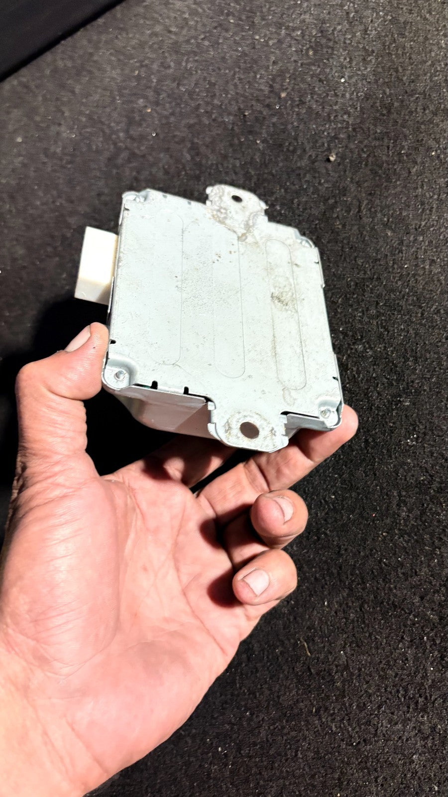 NISSAN JUKE VOLTAGE STABILISER UNIT 292A5-4BA0B 2013-2018