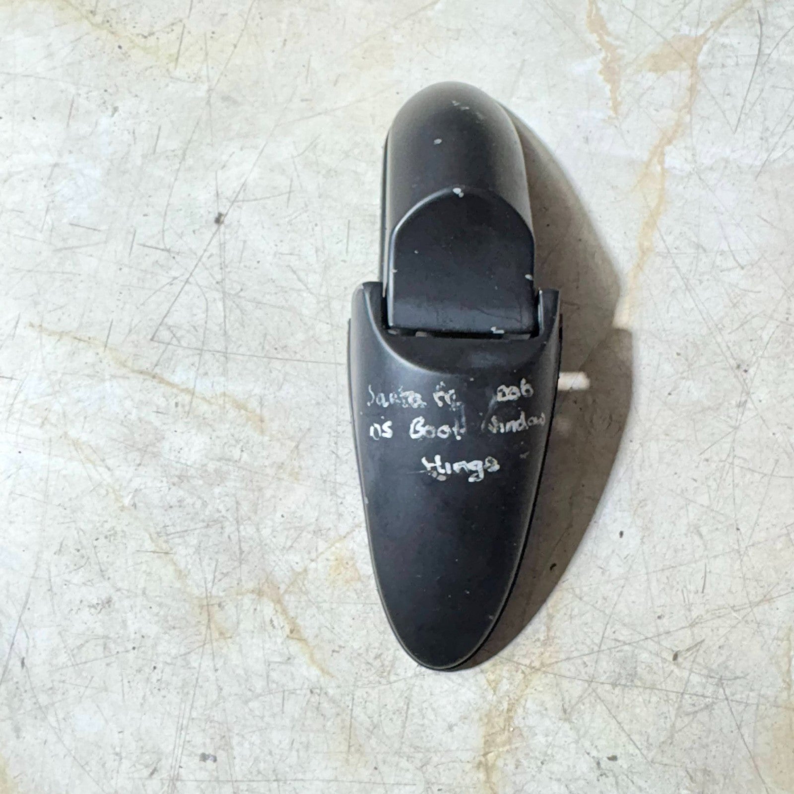 HYUNDAI SANTA FE 2000-2006 Right Side Rear Window Glass Liftgate Hinge