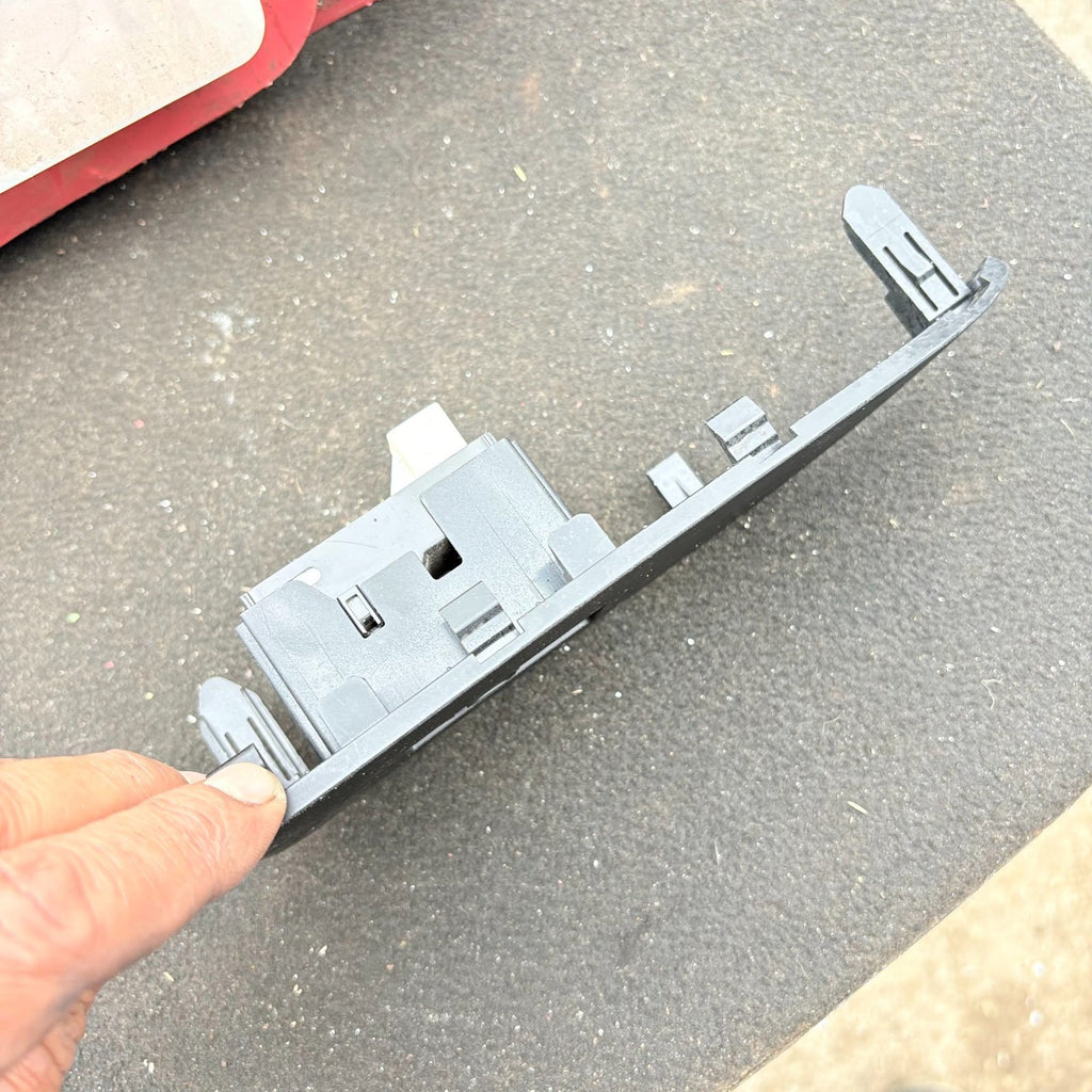 Toyota Prius 2015 Front Passenger Side Left Window Switch