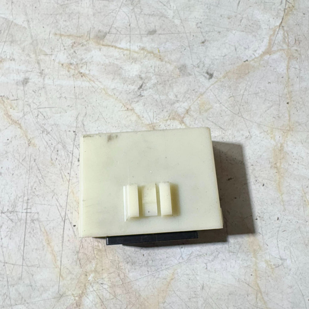 Honda Cr-V (2004 ) mk2 Central Locking Control Module ECU 39880-SCA-E01-M1