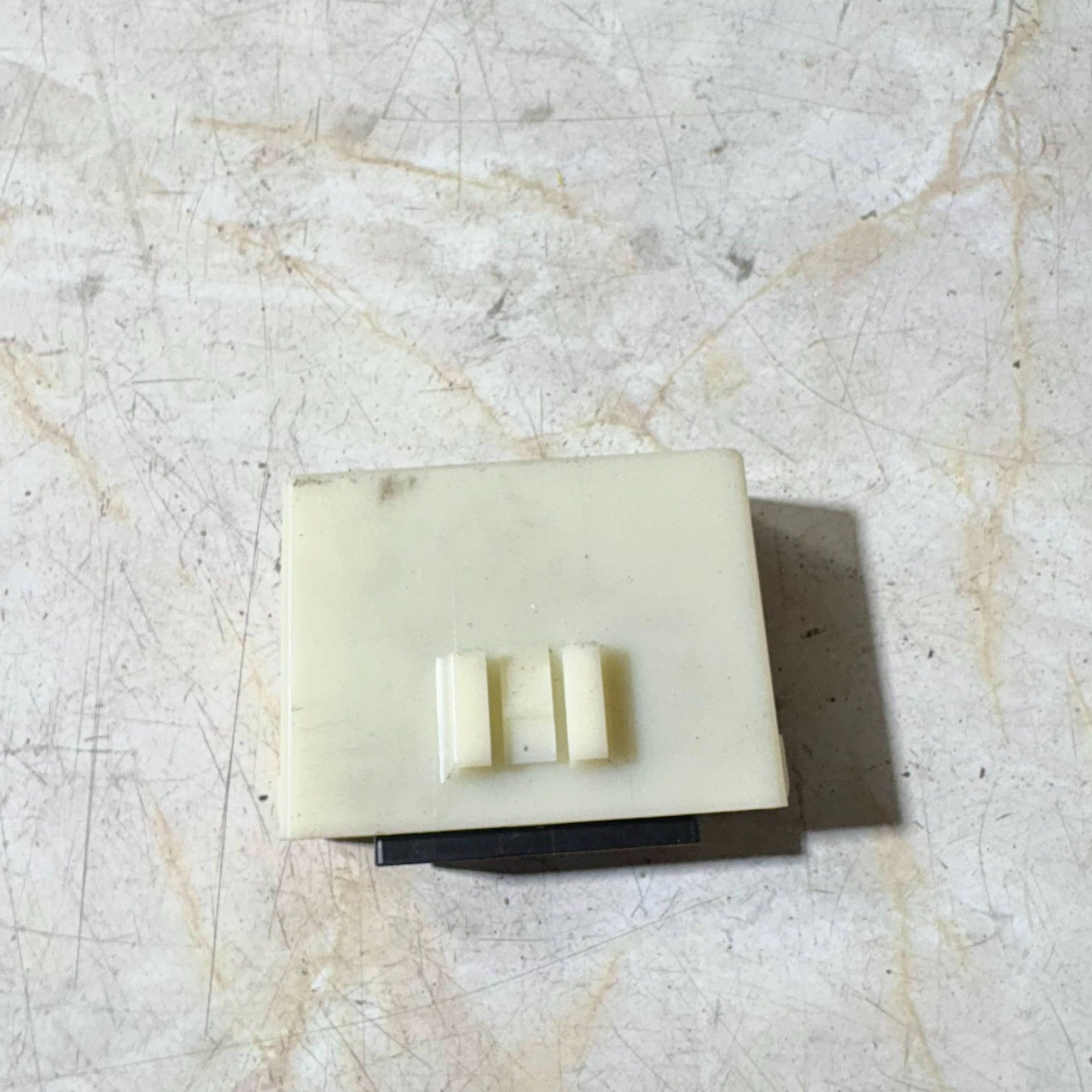 Honda Cr-V (2004 ) mk2 Central Locking Control Module ECU 39880-SCA-E01-M1