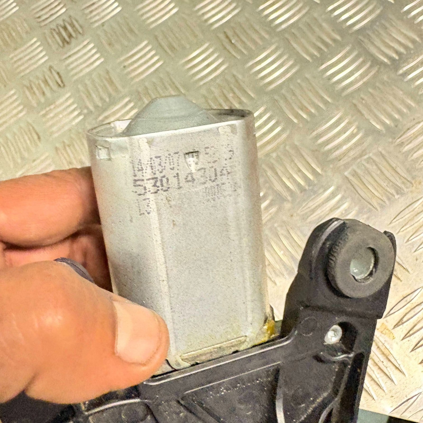 RENAULT TRAFIC 2001-2013 REAR WIPER MOTOR 53014304