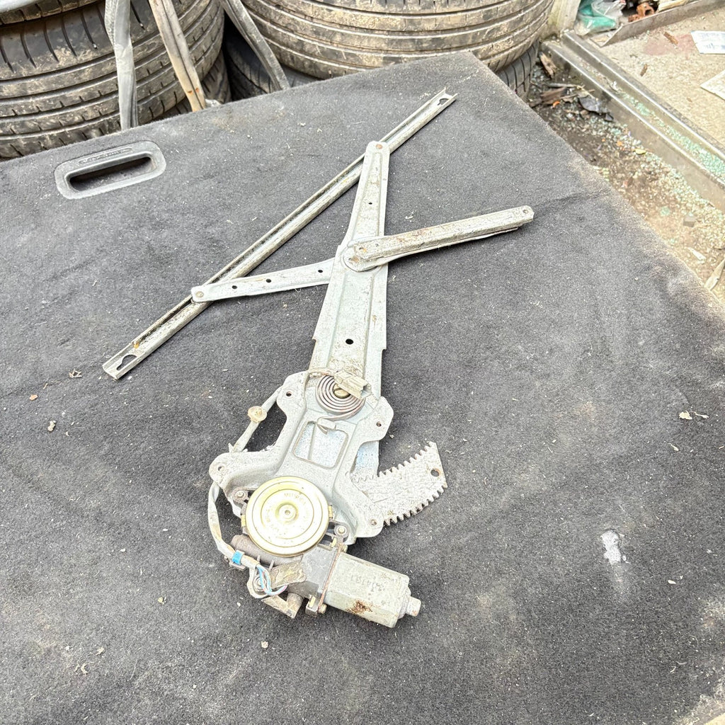 Mitsubishi Outlander 2003-2006 Front Left Passenger Window Regulator & Motor NSF