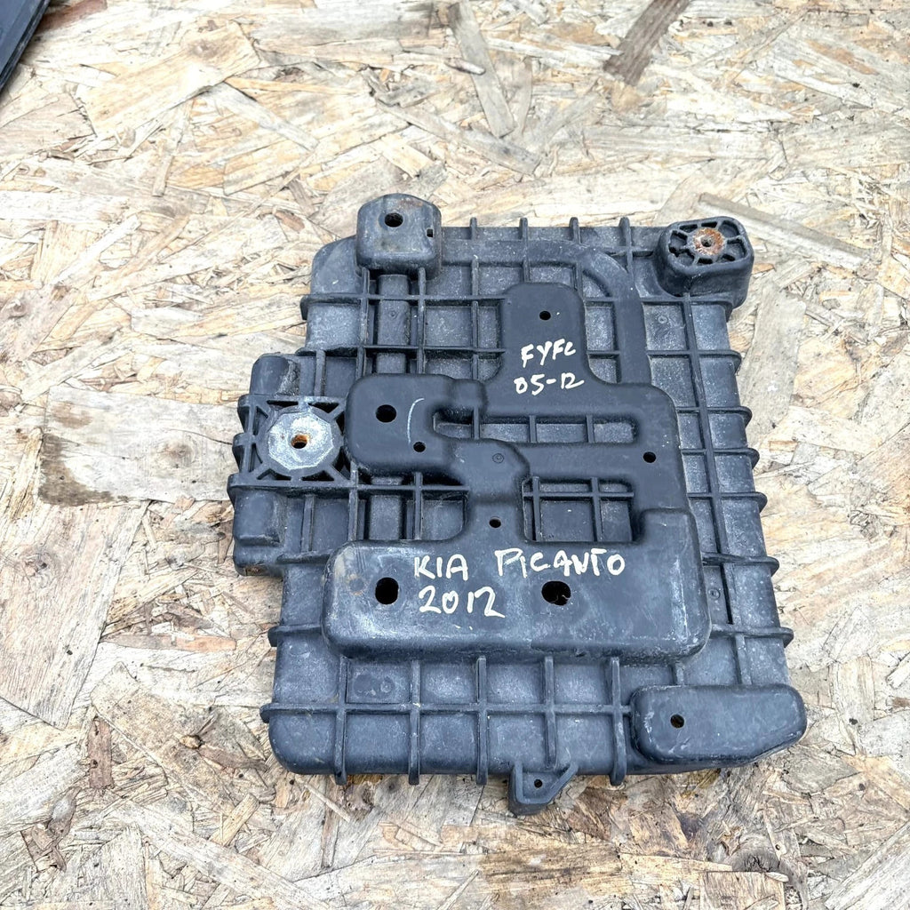 KIA PICANTO MK2 BATTERY TRAY 37150-1Y000 HOLDER PLATE PETROL G3LA 2012