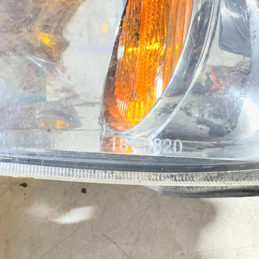 Toyota Avensis Facelift Indicator - 185820
