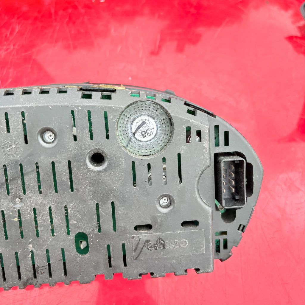 Speedometer-6Y0 920 971-Skoda Fabia 1999-2007 6Y