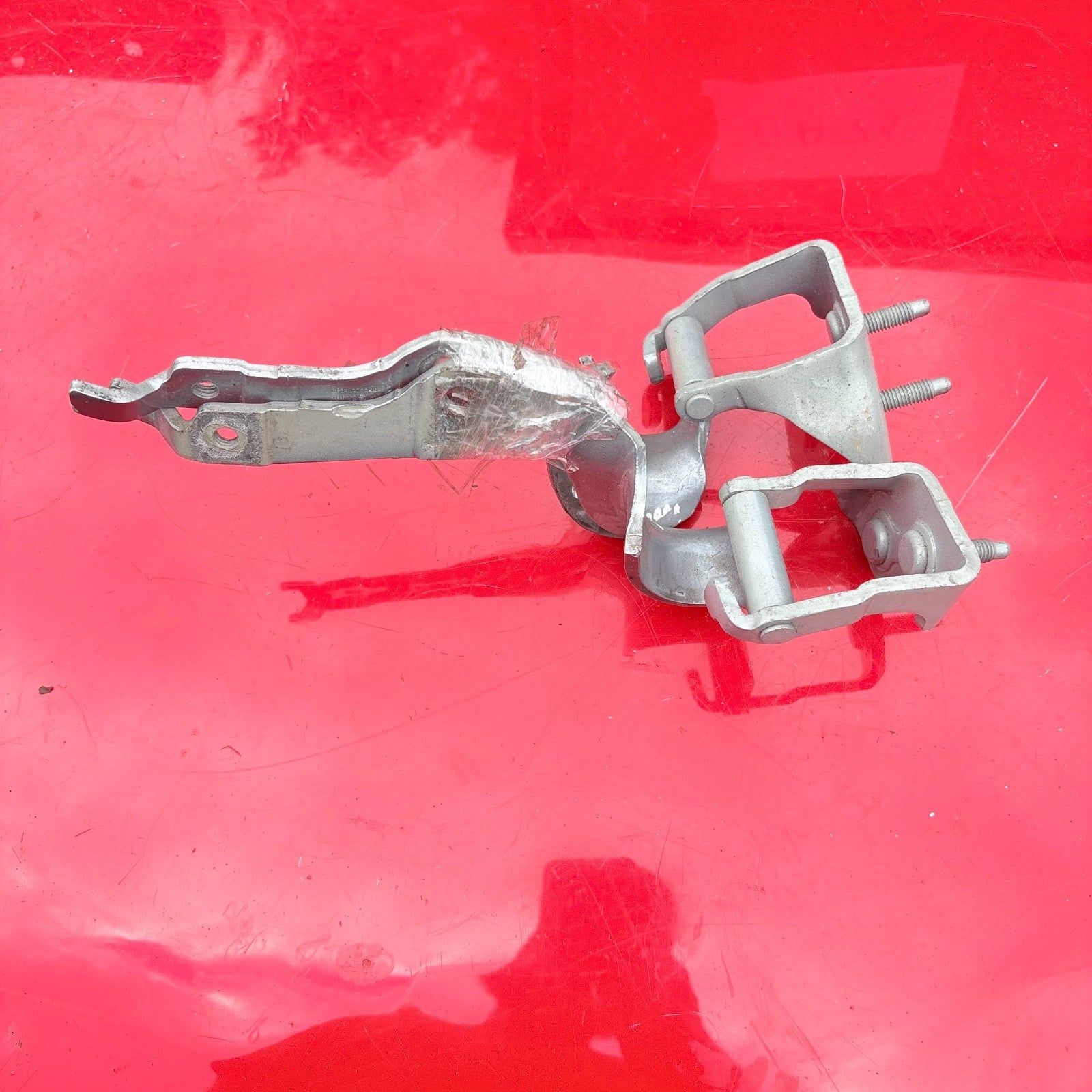 Audi A3 S3 8P 3 Door Hatchback RH Tailgate Boot Lid Hinge 8P3827300B 2004-2013