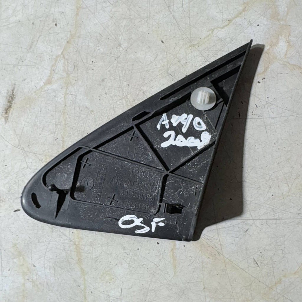 Toyota Aygo Mk1 2005-2014 Front Left Wing Corner/A-Pillar Trim 60118-0H010
