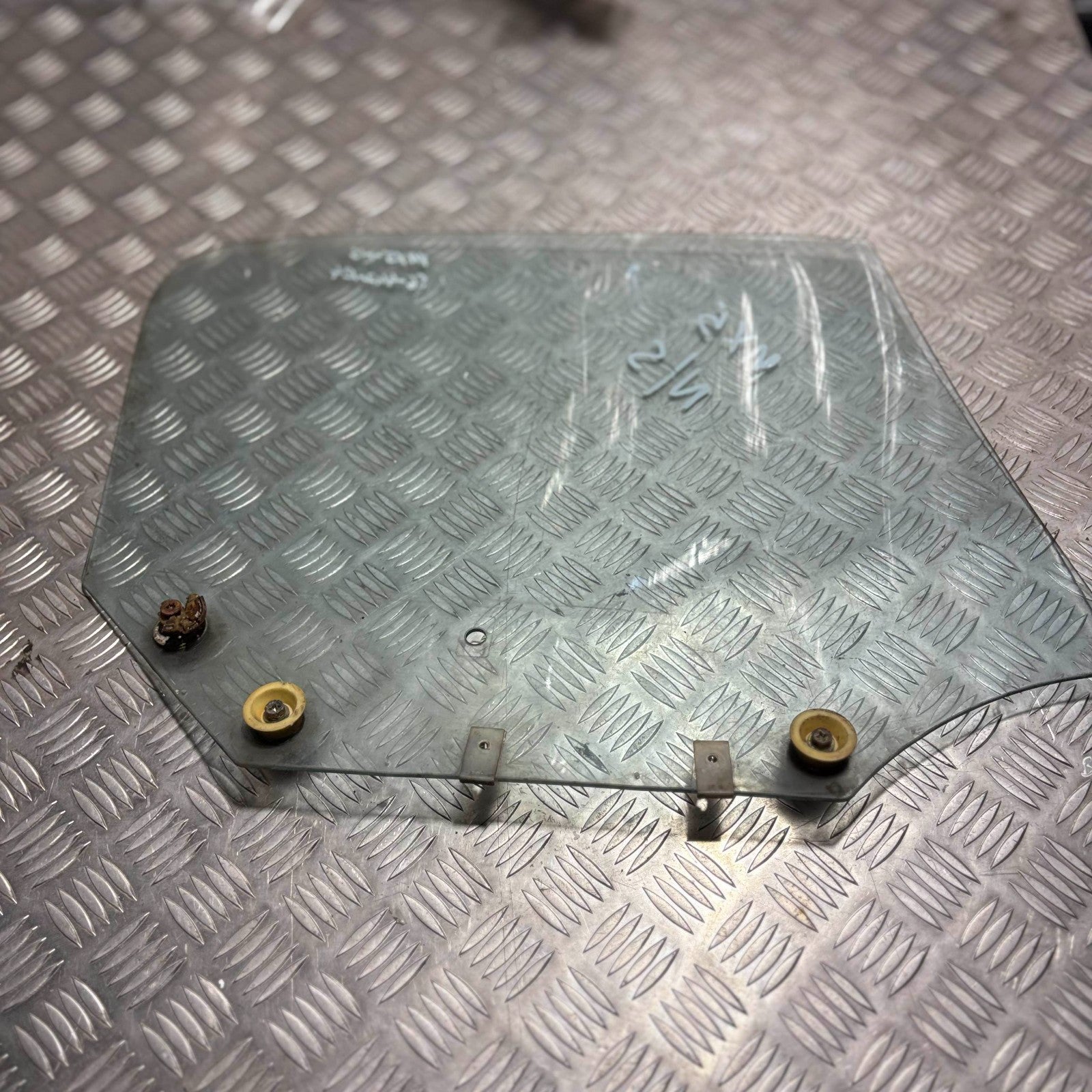MAZDA MX-5 DOOR GLASS FRONT PASSENGER SIDE WINDOW GLAS 2005-2015