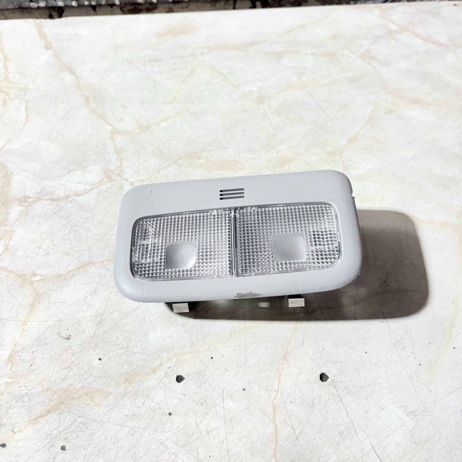 2006–2011 Toyota Yaris Interior Middle Roof Light 81260-0D030
