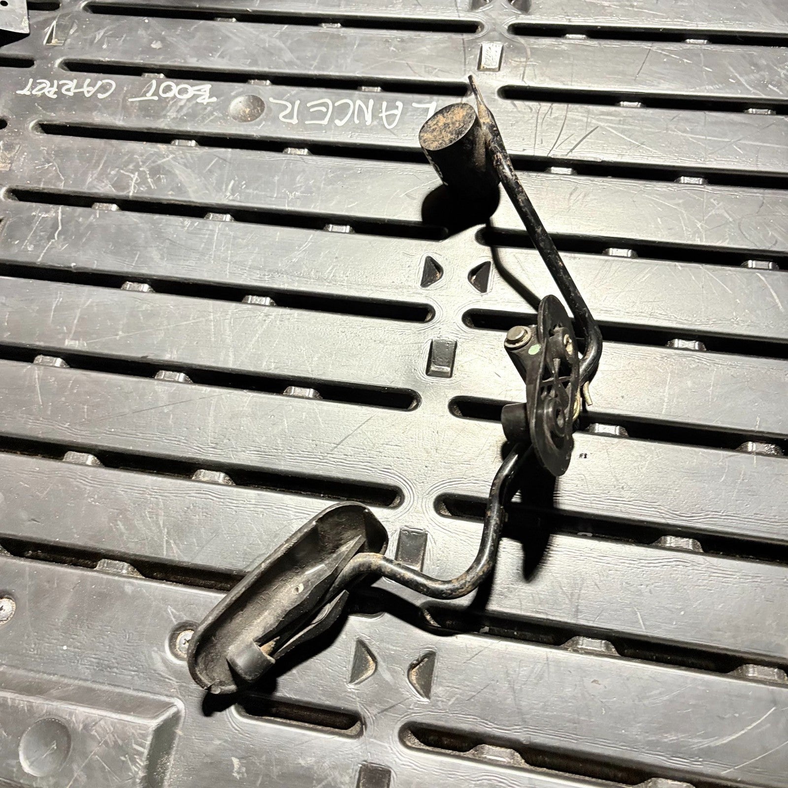 Accelerator Throttle Pedal for RAV 4 2001-2003