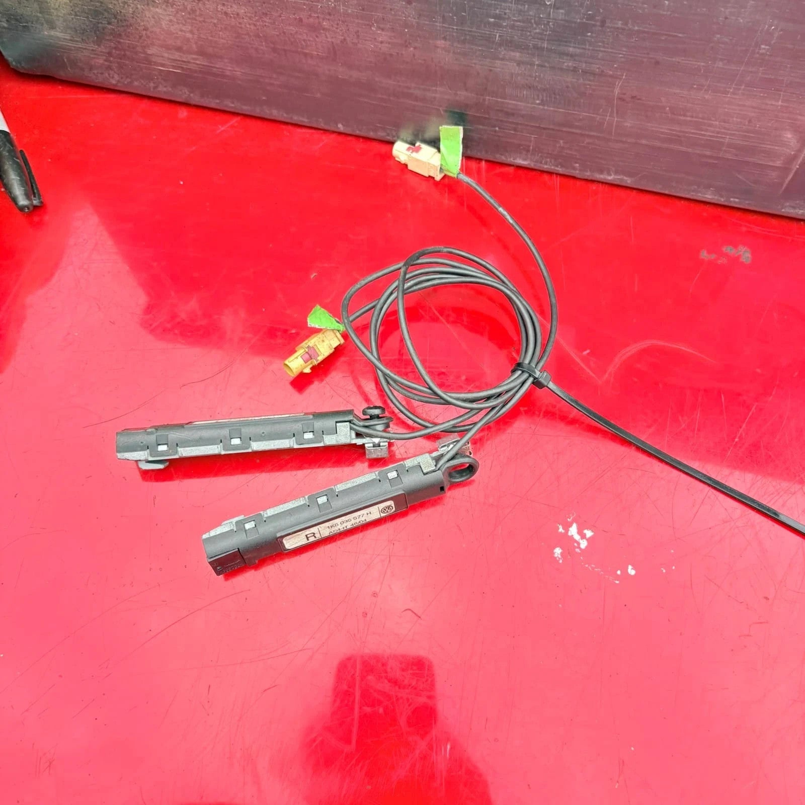 VW Golf Mk5 1K Radio Aerial Antenna Amplifier Module 1K6035577R/H 2003-2008