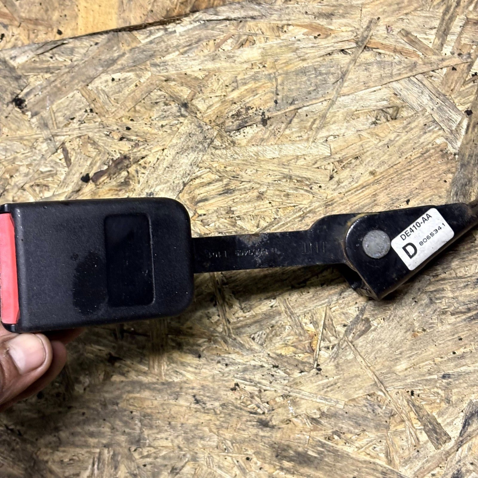 Peugeot 307 Rear Right Seat Belt Buckle Clip B6009409 2001-2008
