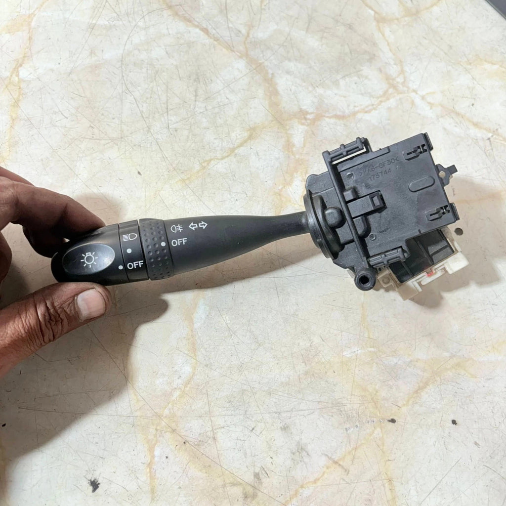 SUZUKI SWIFT LIGHT STALK SWITCH 173744 2013-2017