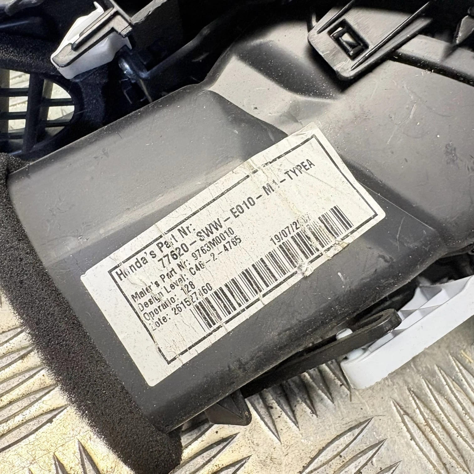 Honda CR-V Mk3 2007-2012 RHD Dash Air Vent Outlet Right Driver 77620-SWW-E010-M1