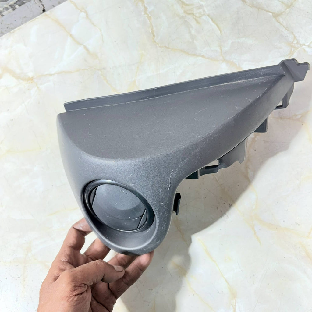 MAZDA 2 2014 AIR VENT DASHBOARD TRIM PANEL RIGHT SIDE D03P64951