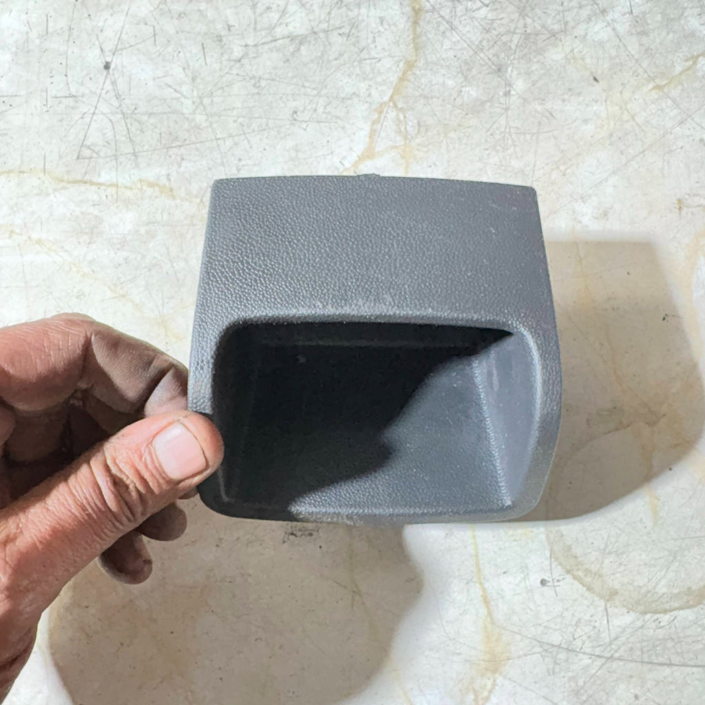 Skoda Fabia 6Y Mk1 2000-2007 Centre Console Storage Tray Compartment 6Y0858373