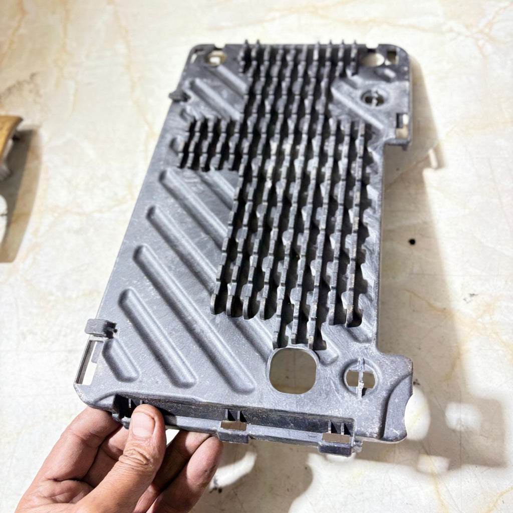 Mercedes A-Class W176 Battery Tray Insulator Support Plate A2465460078 2012-2018