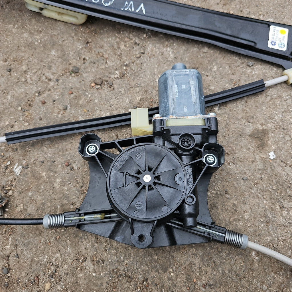 Volkswagen Tiguan Mk2 Right Front Window Regulator 5NA837462A 5 Door SUV 2016-20