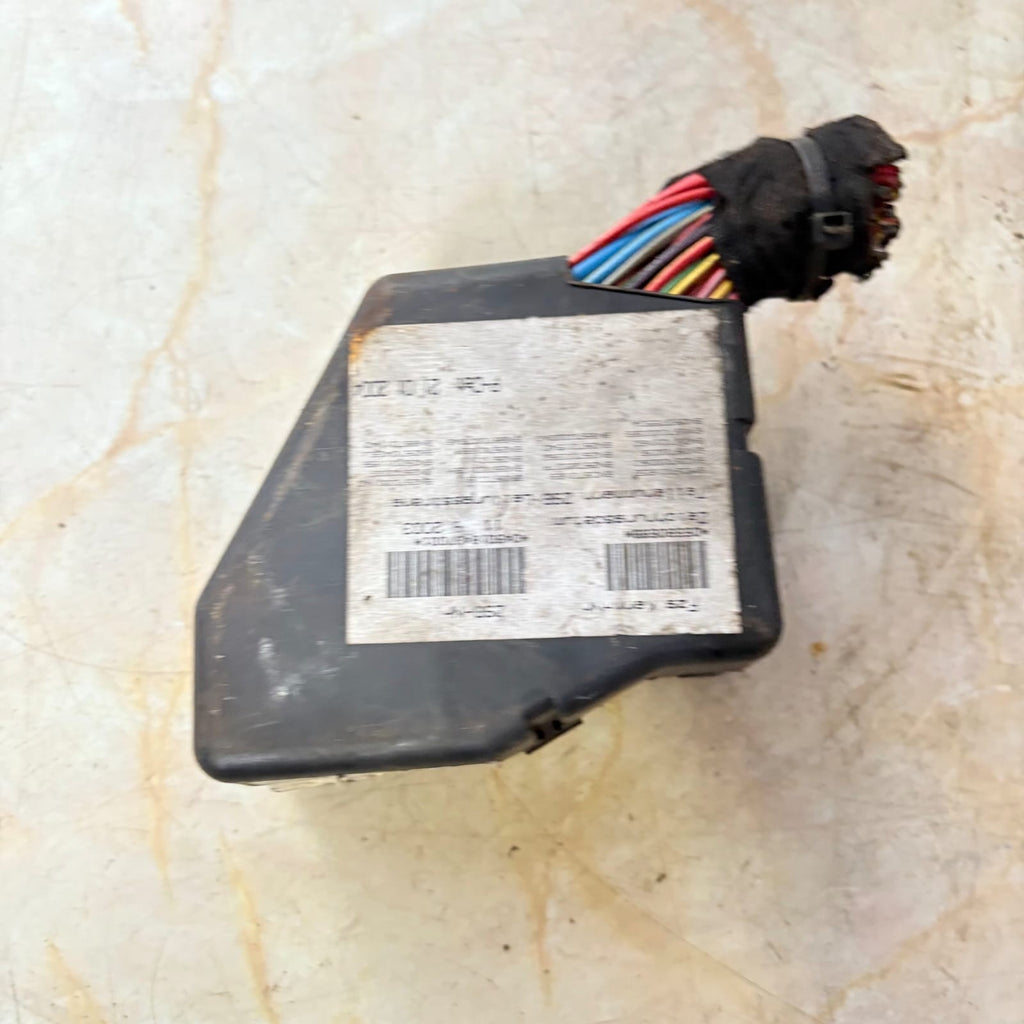 0526424880 fuse box for AUDI A6 AVANT (4F5) 3.0 TDI QUATTRO 2004 244369