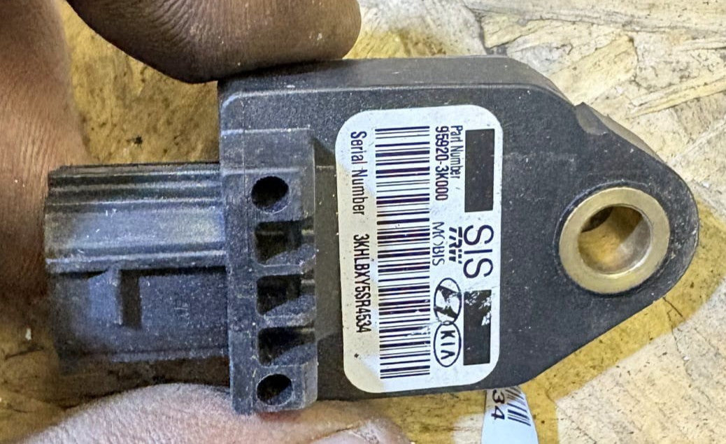Kia Rio 2011-2017 Passenger Front Crash Sensor 95920-3K000