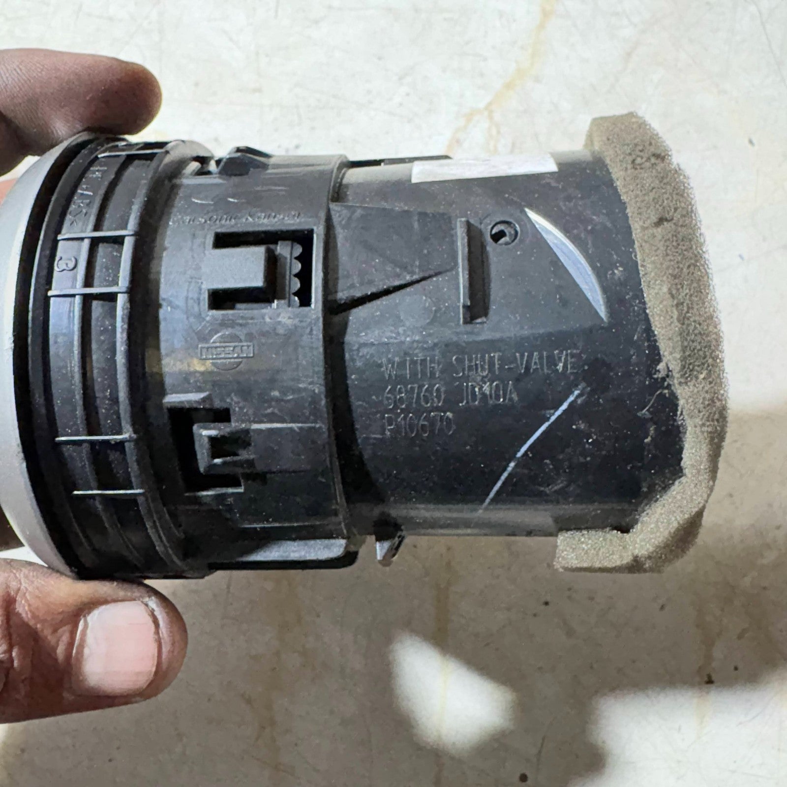 2004 NISSAN QASHQAI Dash Heater Air Vent 68760JD10A