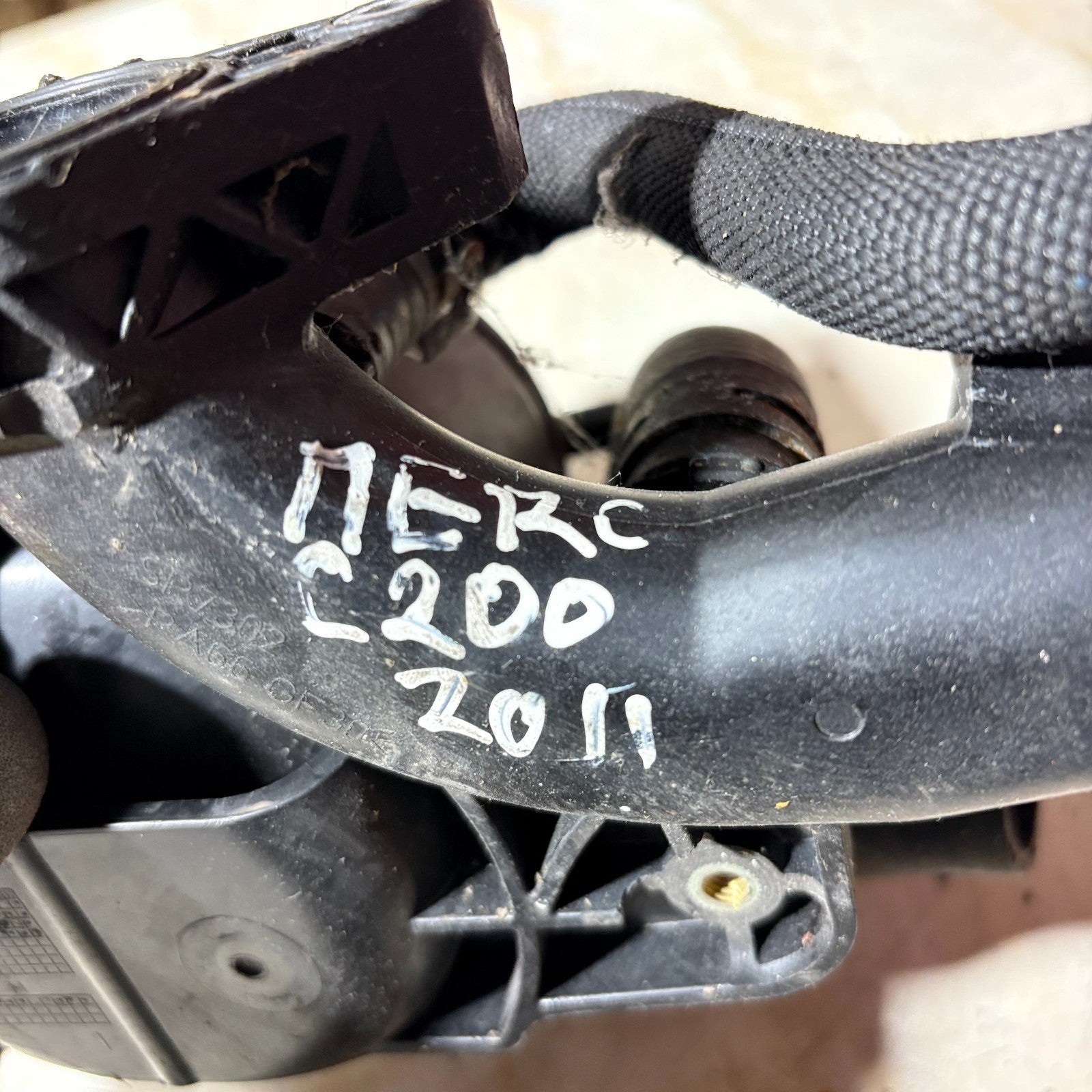 2011 Mercedes C Class C200 Thermostat Housing A6512001956