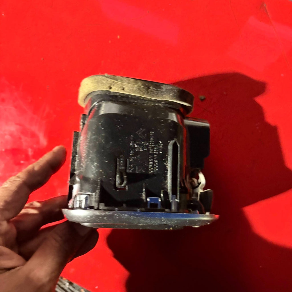 CITROEN C3 PICASSO 2011 DRIVERS SIDE FRONT AIR VENT