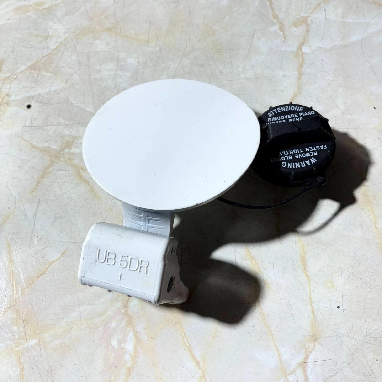 Kia Rio 2 2011-2018 Fuel Filler Flap 69510-1W200