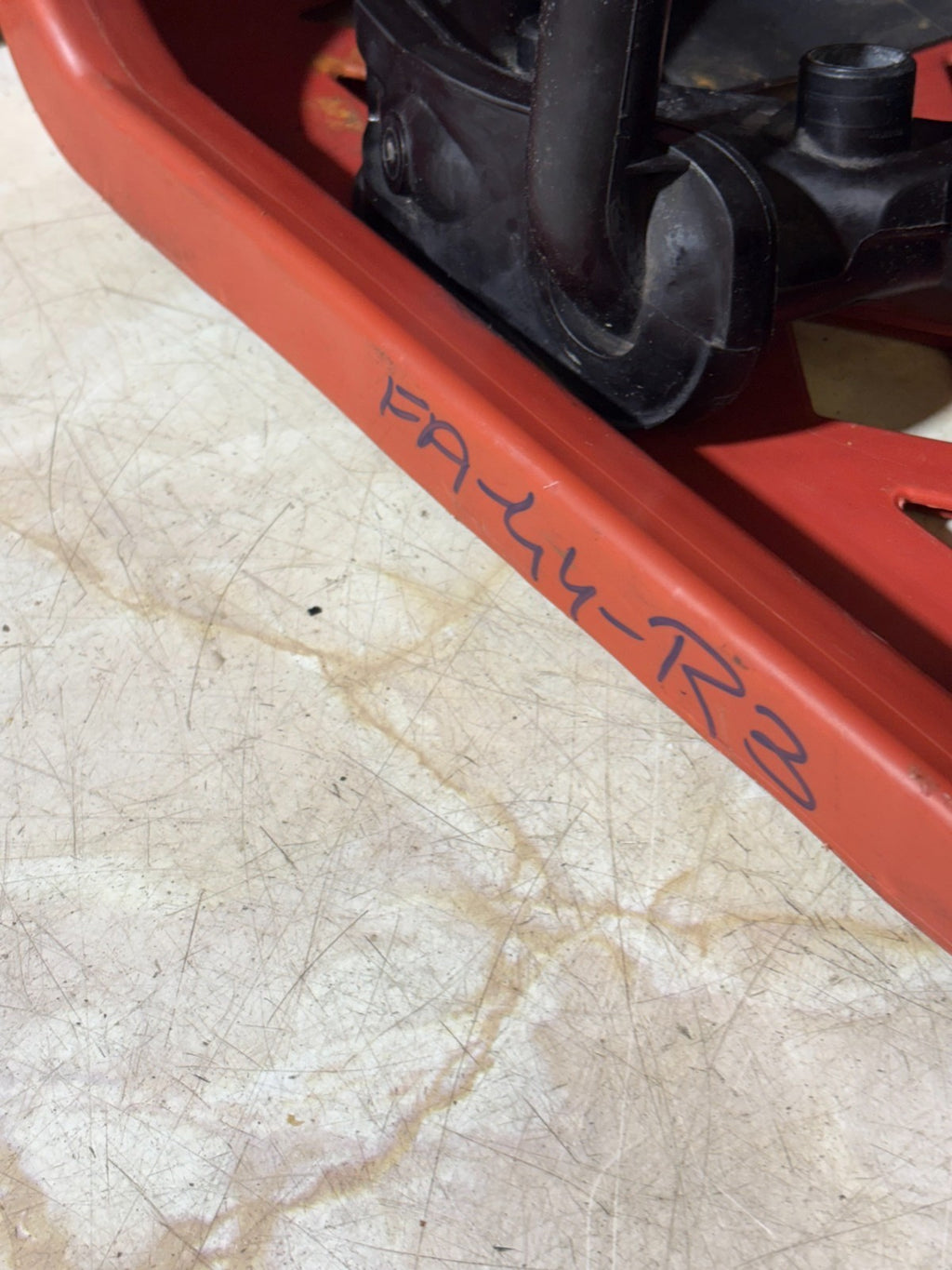 2015 NISSAN PULSAR EGR VALVE H8201143495