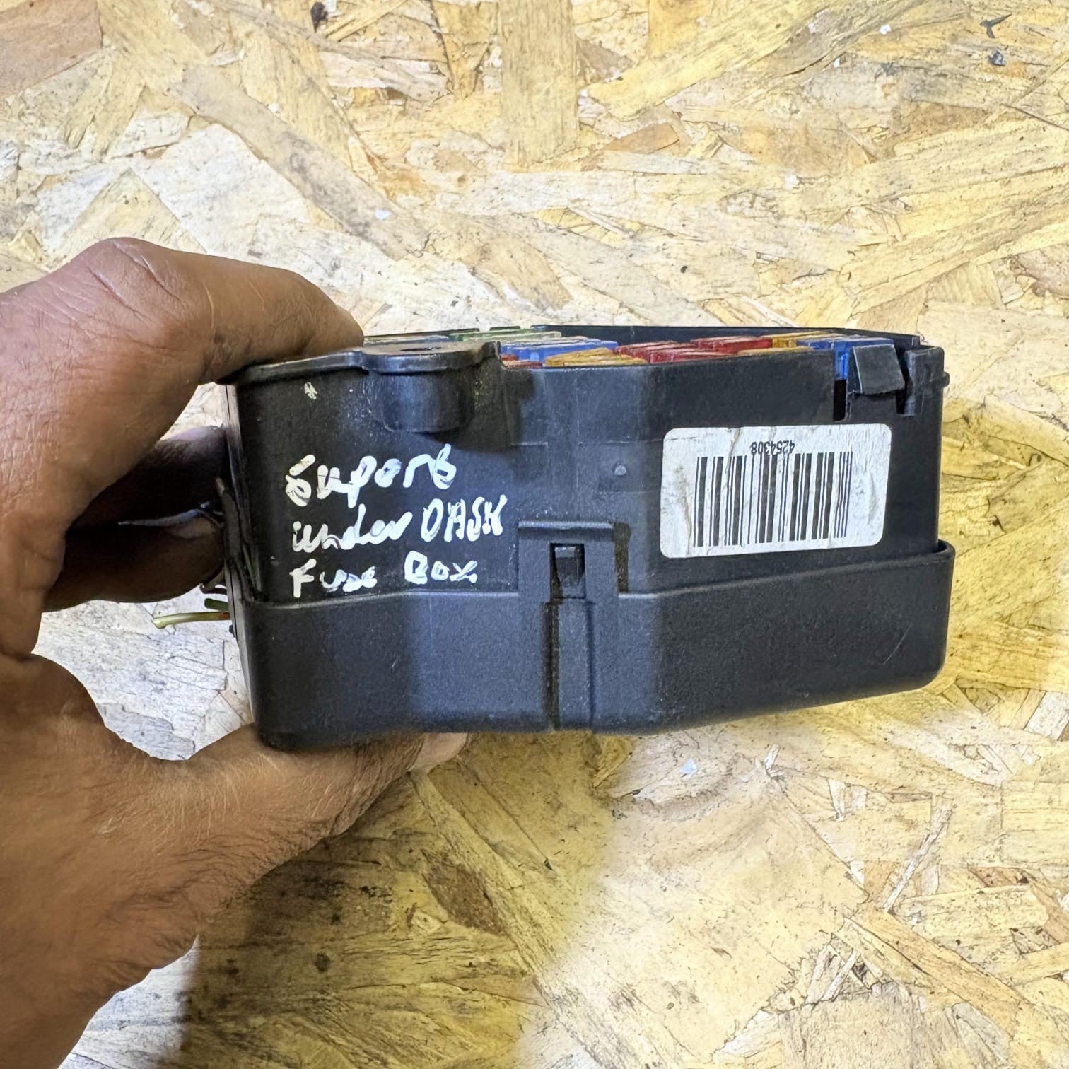 Audi A4 B5 8D2 1.9 TDI AFN/AVG Fuse Box Relay Panel 1995-2000 UK857764-68