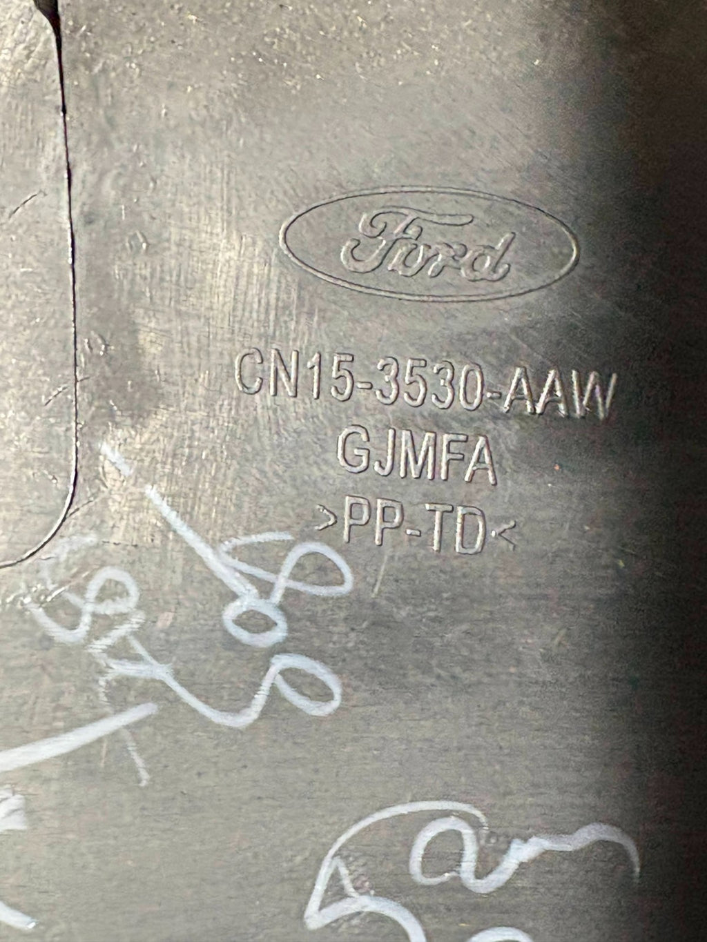 FORD ECOSPORT 2017 STEERING COLUMN COWL TRIM COVER CN15-3530-AAW FRONT