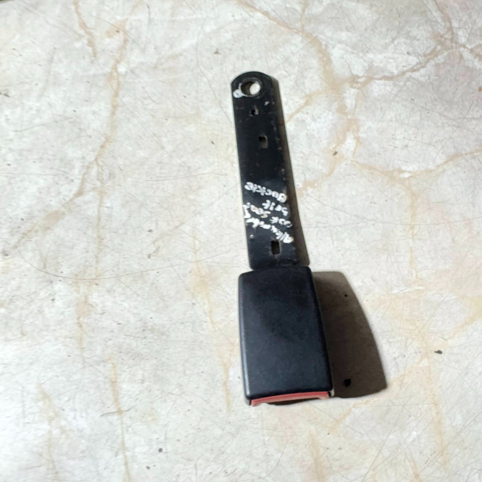 SEAT ALHAMBRA DRIVER SEAT BELT BUCKLE. 2006 TO 2010. 7M3857877B