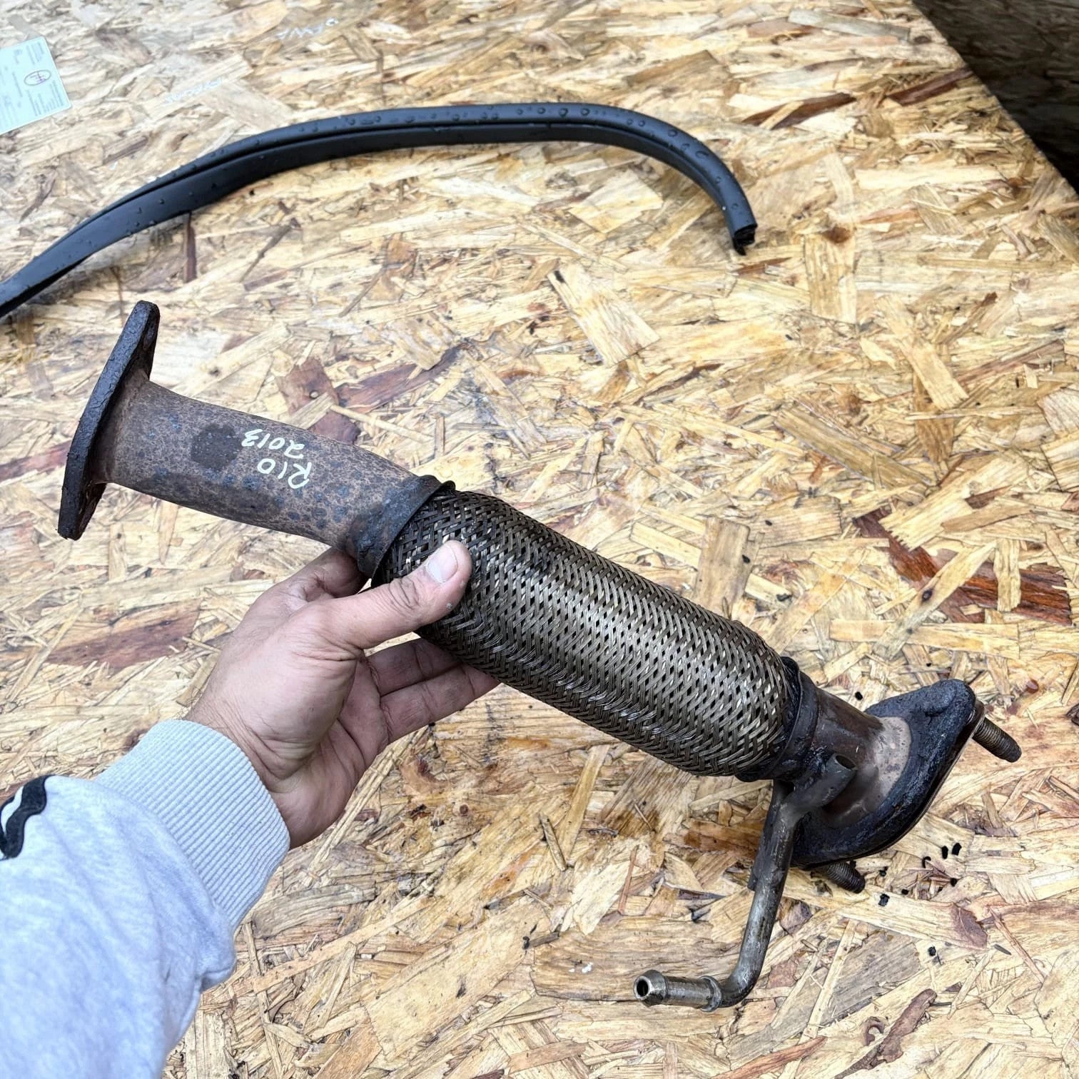 Kia Rio 1.4 CVVT G4FA 2011-2017 EGR Exhaust Flex Hose Pipe
